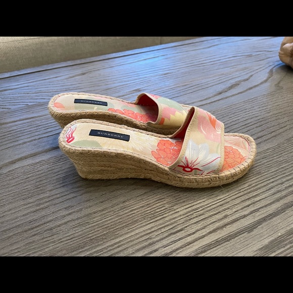 Women’s Burberry Espadrilles - Picture 2 of 10